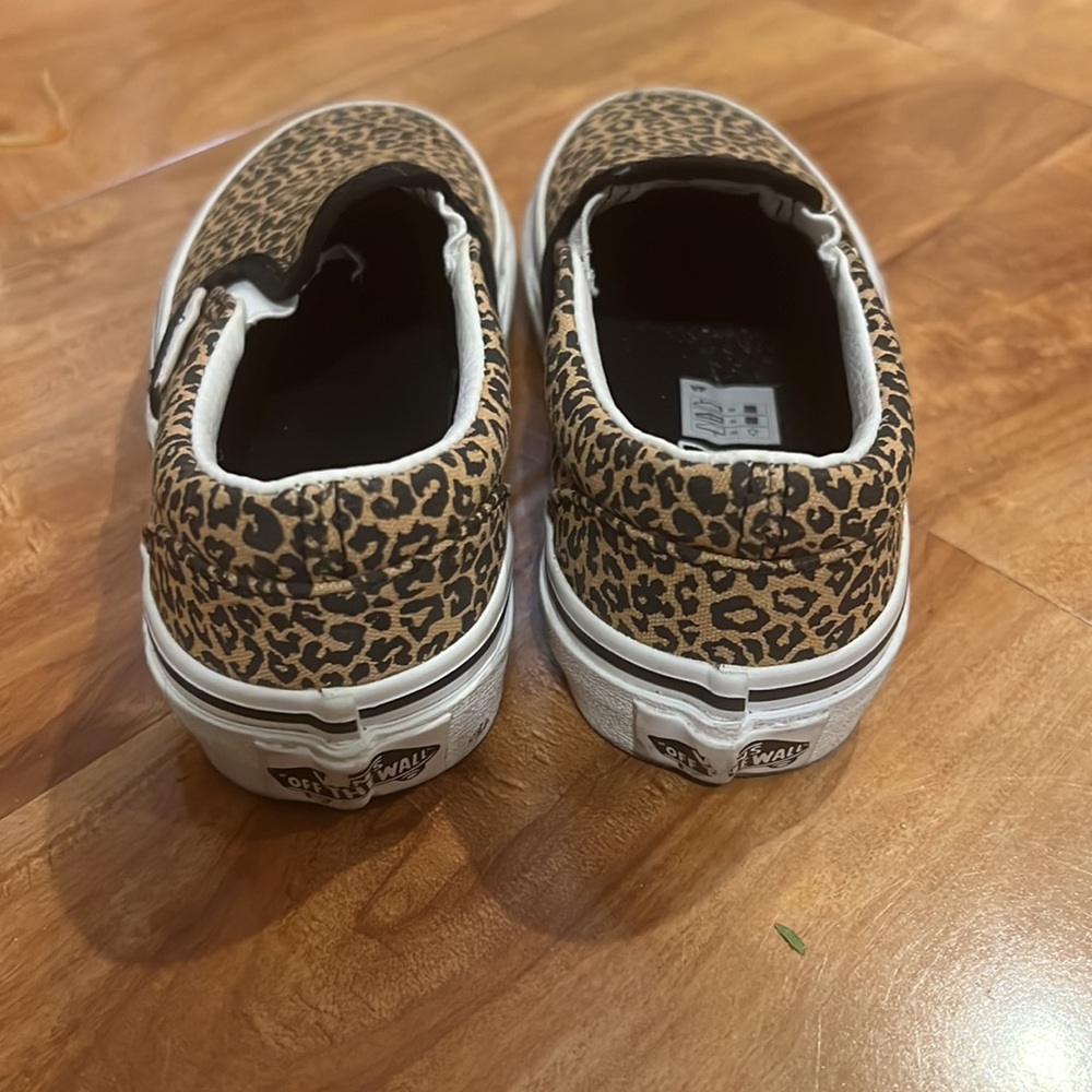 Leopard Vans ๐ - Picture 2 of 4